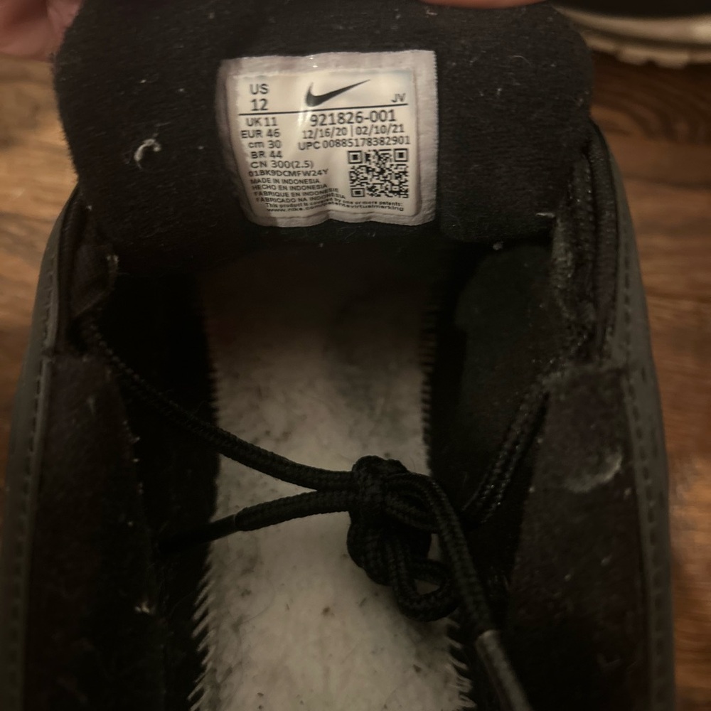 Nike Black Athletic Shoes
